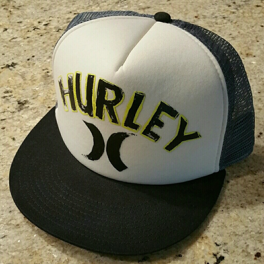 🆕️Hurley Snapback Foam Trucker Hat ☀️